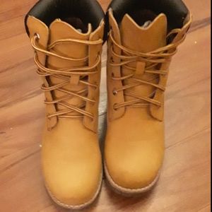 Tan Construction Boot